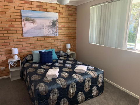 Beachlander Holiday Apartments - Accommodation Perth 3