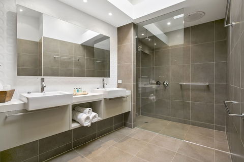 Georges Boutique Hotel And Culinary Retreat - Perth Resorts 6