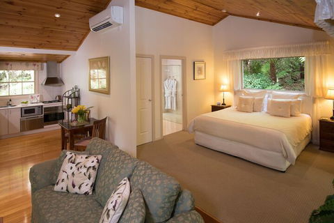 Myers Creek Cascades Luxury Cottages - Accommodation Perth 7