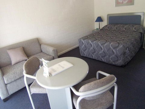 Dalby Manor Motor Inn - Accommodation Perth 2