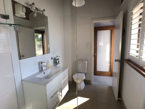 Treetops Everglades Villa - Accommodation Perth 5