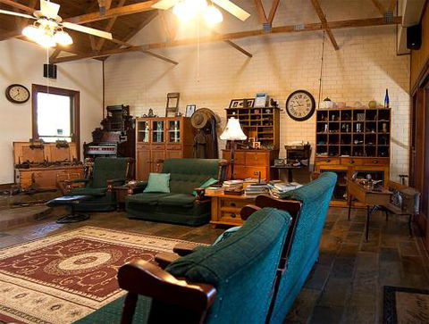 Hideaway Haven Bed & Breakfast - Accommodation Perth 3