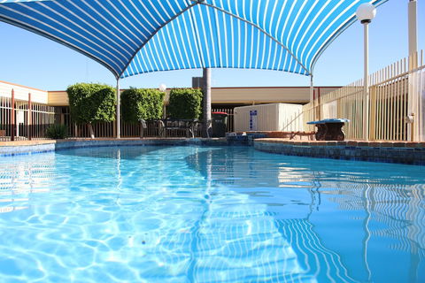 Macintyre Motor Inn - Accommodation Perth 2