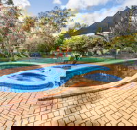 Castle Motel - Perth Resorts