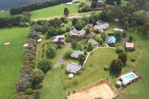 Neerim Country Cottages - Accommodation Perth 1