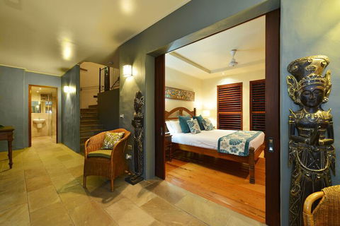 Monsoon Villa B - Perth Resorts 2