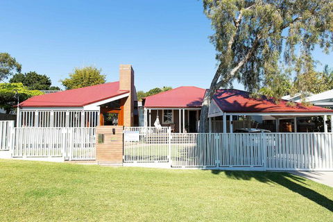 A PERFECT STAY - Bacchus - Accommodation Perth 7