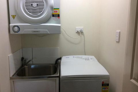 Tinaroo Sunset Retreat - Perth Resorts 2