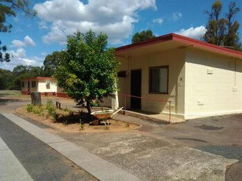 Wagon Wheel Motel - Perth Resorts 1