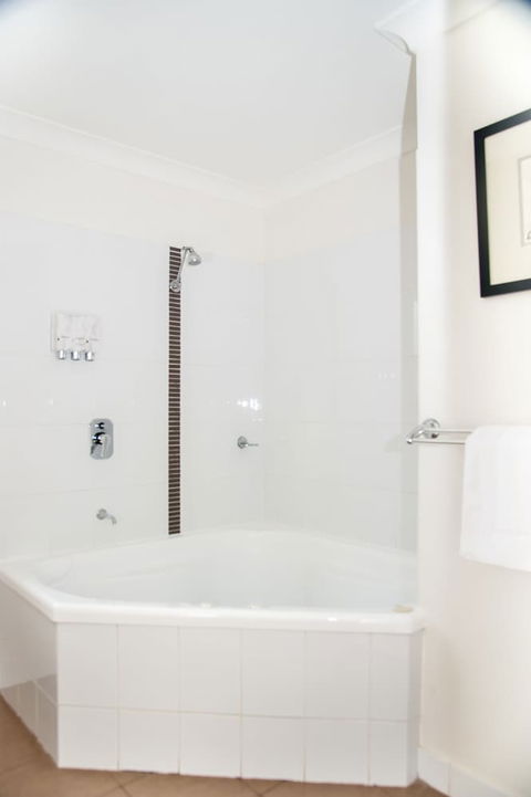 BIG4 Batemans Bay Beach Resort - Accommodation Perth 2