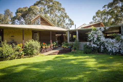 The Burrow At Wombat Bend - Accommodation Perth 1