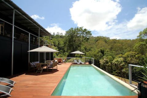 Phoenix Eumundi Bed & Breakfast - Accommodation Perth 0