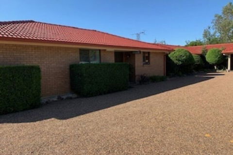 Muswellbrook Motor Inn - Perth Resorts 1