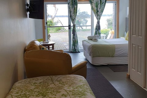 Applebay Guest House - Accommodation Perth 3