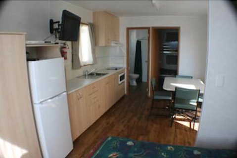 Sea Vu Caravan Park - Accommodation Perth 2