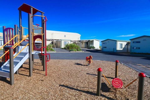 Sea Vu Caravan Park - Accommodation Perth 6