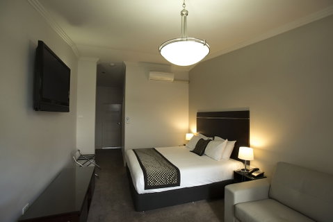 Southgate Motor Inn - Accommodation Perth 3