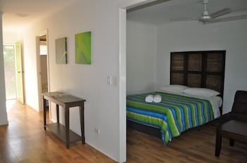 Villa Coolum - Accommodation Perth 4