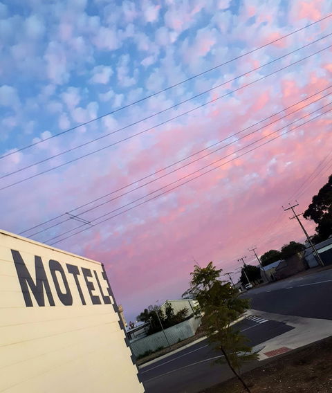 Motel River Bend - Accommodation Perth 2