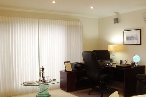 The Charles Robbins - Perth Resorts 2