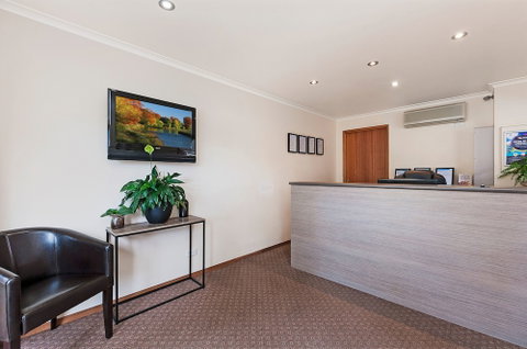 AAt 28 Goldsmith Motel - Perth Resorts 2
