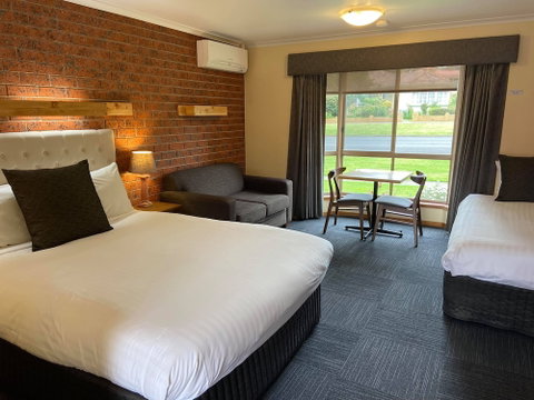 AAt 28 Goldsmith Motel - Perth Resorts 5