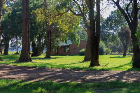 Dunsborough Rail Carriages & Farm Cottages - Perth Resorts 1