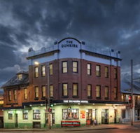 Dunkirk Hotel - Perth Resorts