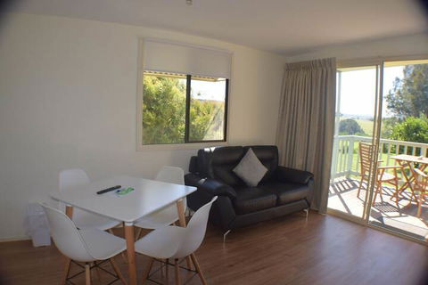 Mystery Bay Cottages - Perth Resorts 7