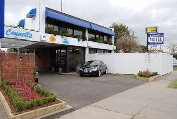 Connells Motel & Serviced Apartments - Accommodation Perth 3