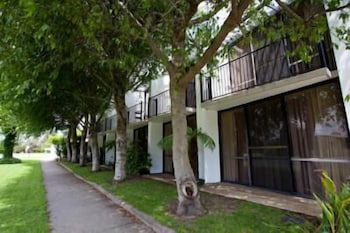 Connells Motel & Serviced Apartments - Accommodation Perth 1