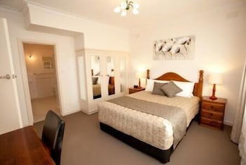 Connells Motel & Serviced Apartments - Accommodation Perth 6