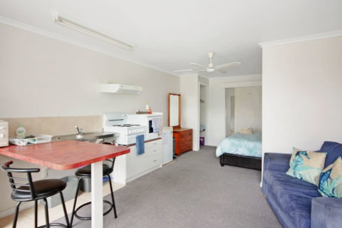 Carmens Inn - Accommodation Perth 5