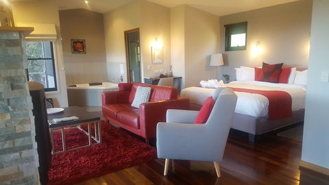 Blue Summit Cottages - Accommodation Perth 4