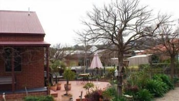 West Albury NSW Accommodation Perth