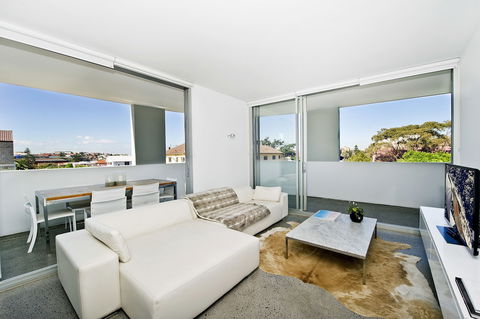 Bondi Beach Apartments - Accommodation Perth 0