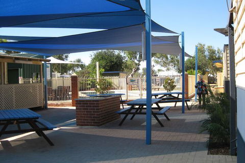 Coral Coast Tourist Park Carnarvon - Accommodation Perth 1