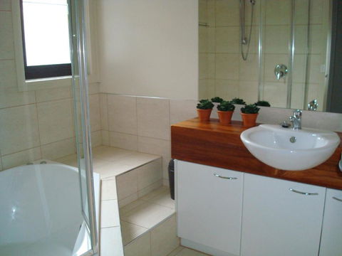 Mews On Frederick - Perth Resorts 4