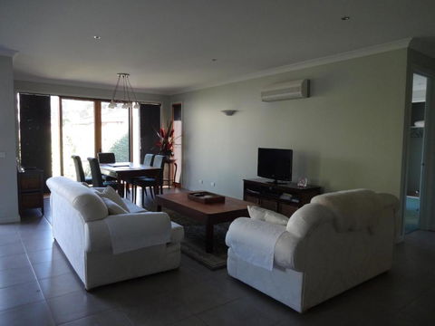 Mews On Frederick - Perth Resorts 1