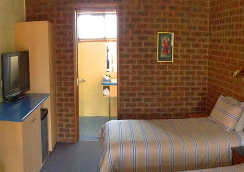 Milawa Motel - Accommodation Perth 1