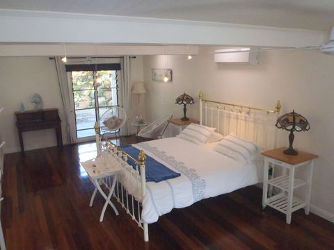 Driftwood Bed And Breakfast - Perth Resorts 6