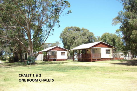 Ocean Beach Hideaway - Perth Resorts 4