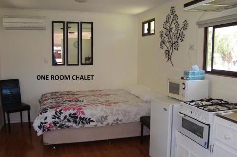 Ocean Beach Hideaway - Perth Resorts 1
