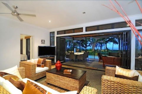 Bramston On The Beach - Accommodation Perth 5
