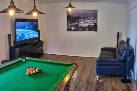Barossa Elegance - Accommodation Perth 6