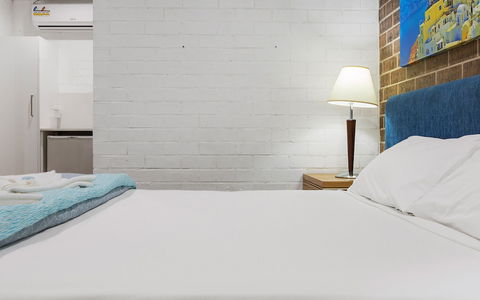 Buccaneer Motel Pet Friendly - Accommodation Perth 5