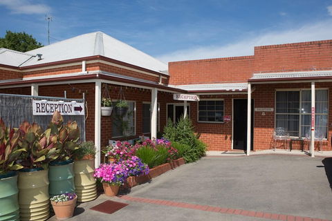 Yackandandah Motor Inn - Accommodation Perth 0