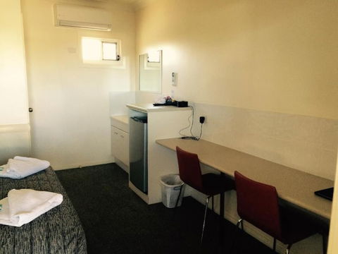 Park Avenue Hotel Motel - Accommodation Perth 4
