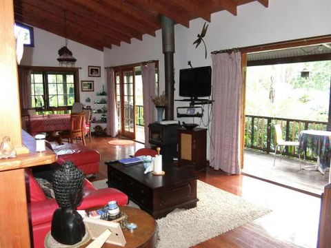 Yarralen Retreat - Accommodation Perth 3