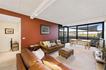 Accommodate Canberra - Dockside - Accommodation Perth 4